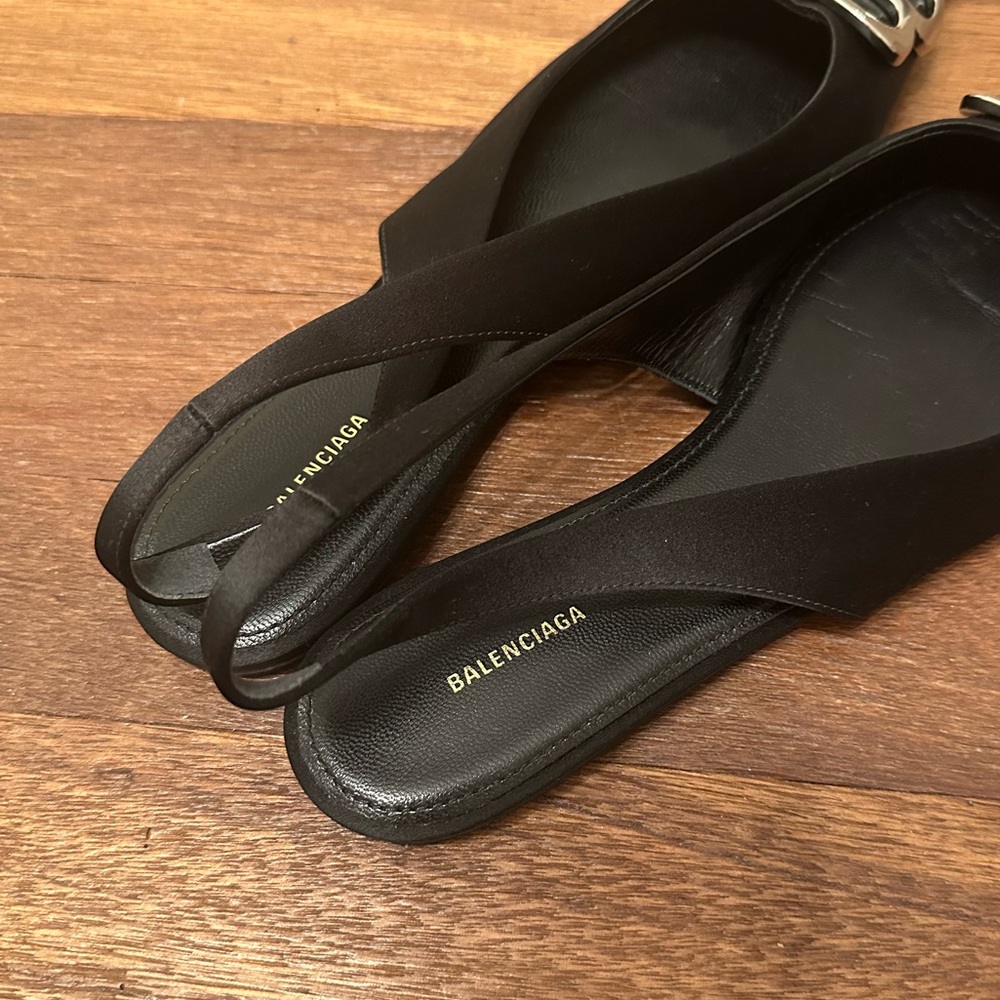 Balenciaga BB Logo Slingback Pointed Flats Black Leather Size 37 - Picture 3 of 10